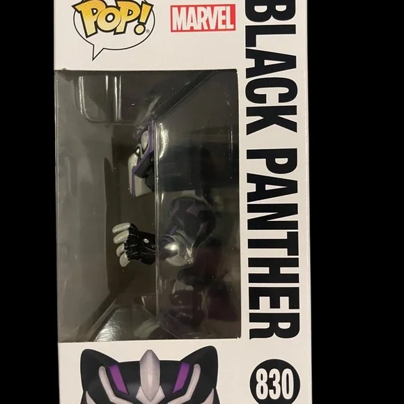 Black Panther #830 Funko Pop - Picture 4 of 6